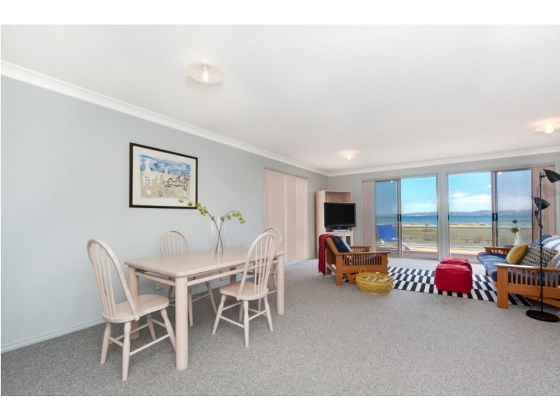 2/6 Hibiscus Close, Maloneys Beach NSW 2536
