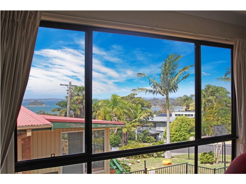 26 Derribong Avenue, Catalina NSW 2536