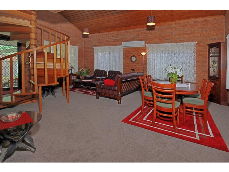 71 Pacific Road, Surf Beach NSW 2536