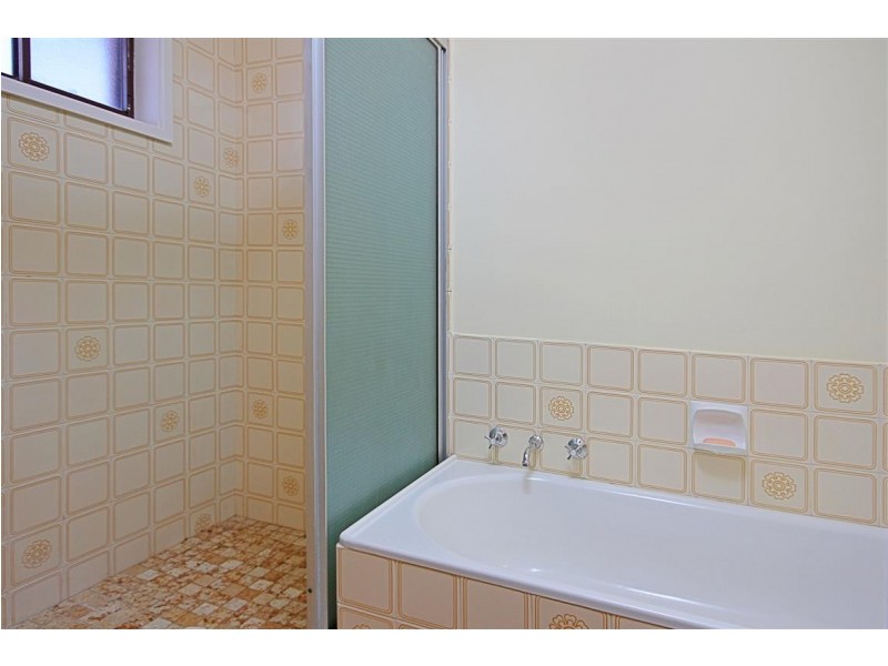 71 Pacific Road, Surf Beach NSW 2536