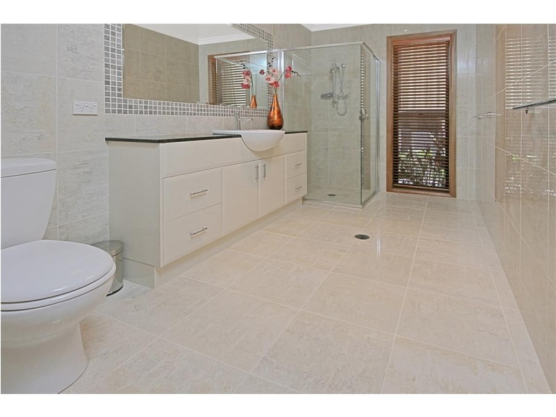 2B Forest Parade, Tomakin NSW 2537