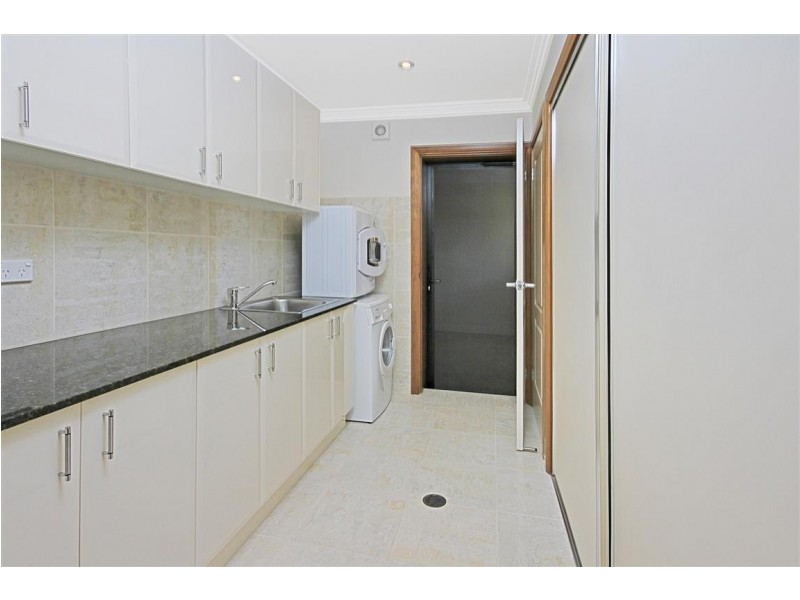 2B Forest Parade, Tomakin NSW 2537