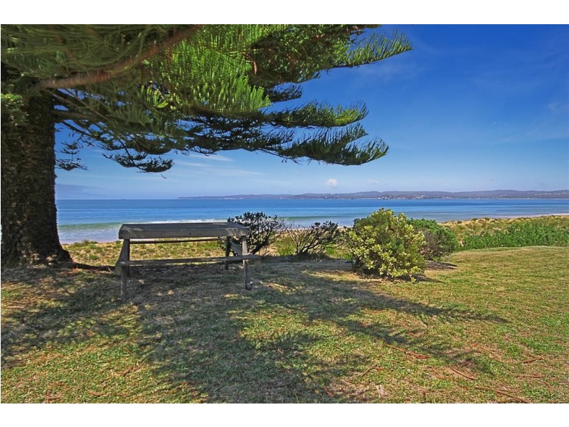 22 Sandy Place, Long Beach NSW 2536
