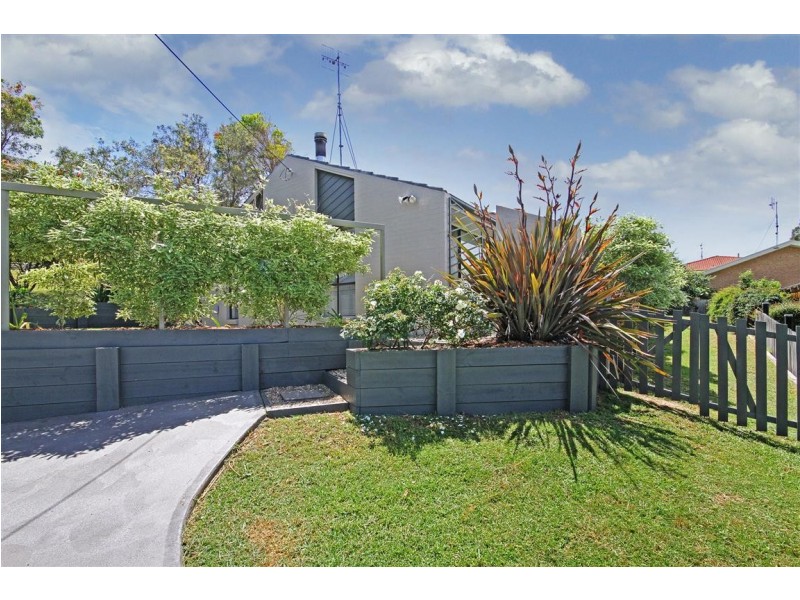 612 George Bass Drive, Malua Bay NSW 2536