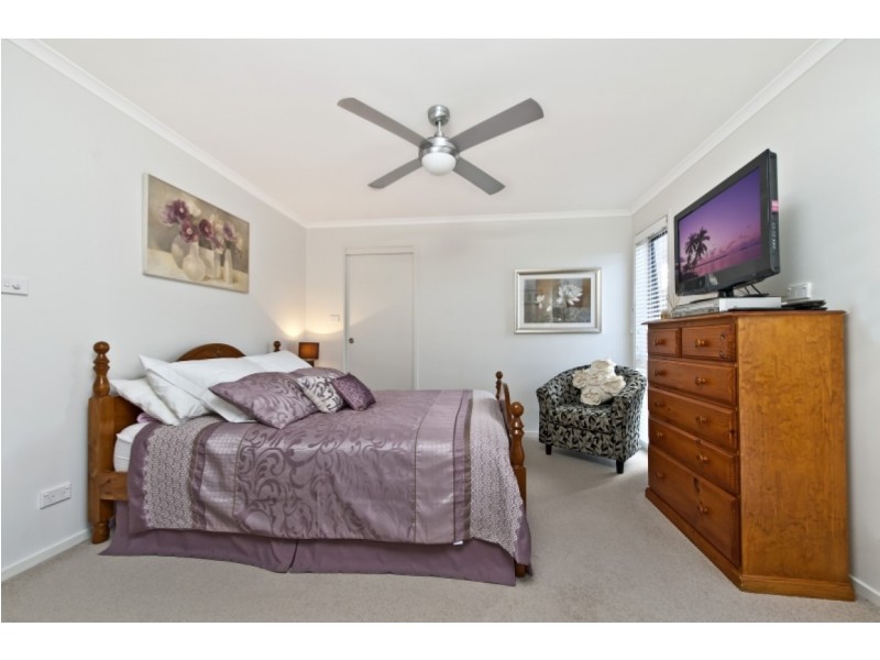 45B Karoola Crescent, Surfside NSW 2536