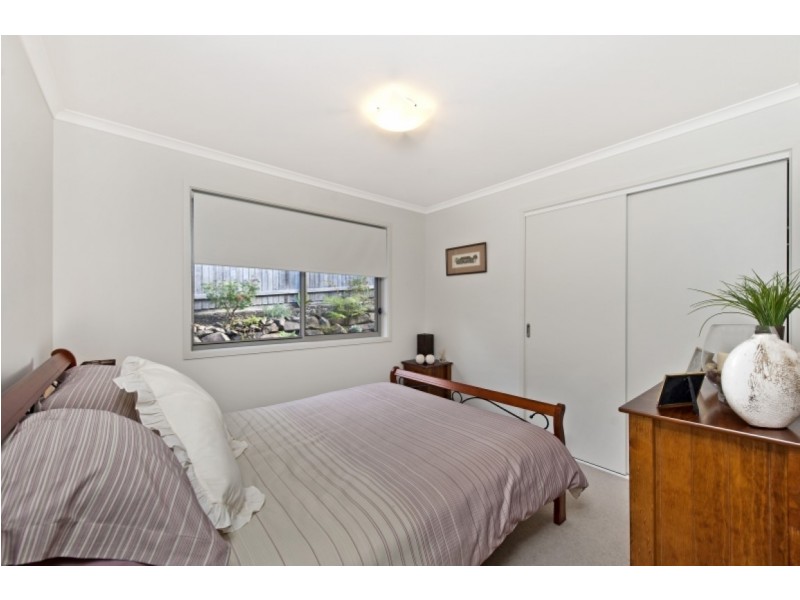 45B Karoola Crescent, Surfside NSW 2536