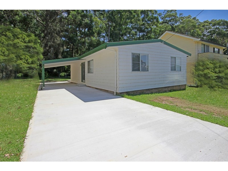 32 Christopher Crescent, Batehaven NSW 2536
