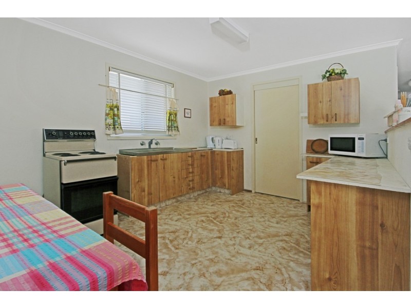 32 Christopher Crescent, Batehaven NSW 2536