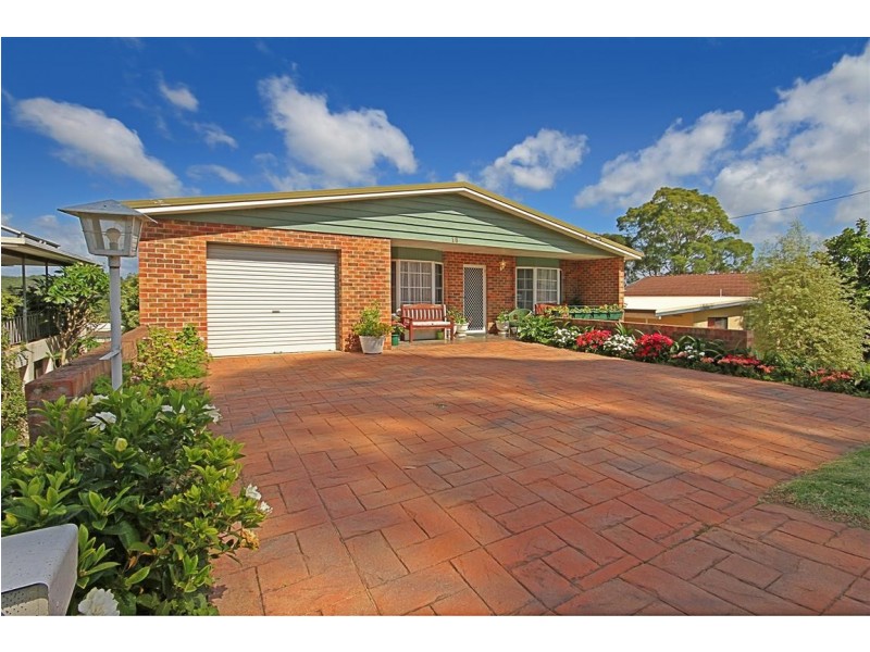 18 Riverview Crescent, Catalina NSW 2536