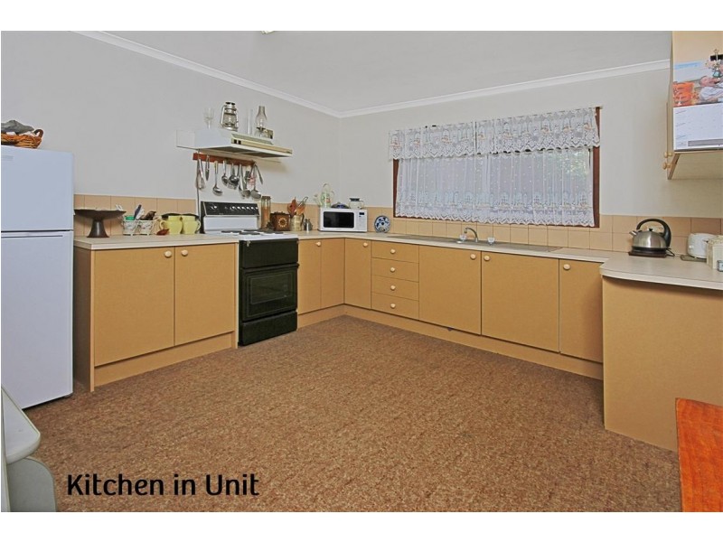 18 Riverview Crescent, Catalina NSW 2536