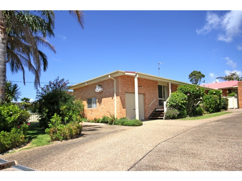20 Peter Crescent, Batehaven NSW 2536