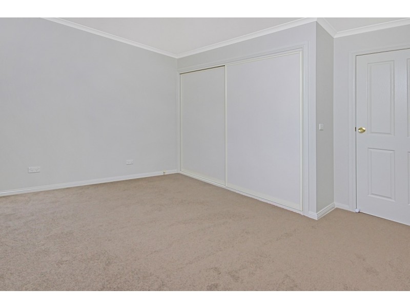 20 Peter Crescent, Batehaven NSW 2536