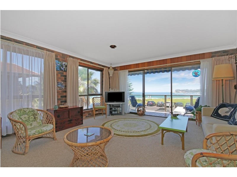 2/10 Kuppa Avenue, Malua Bay NSW 2536