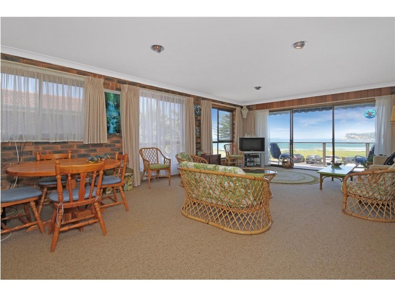 2/10 Kuppa Avenue, Malua Bay NSW 2536