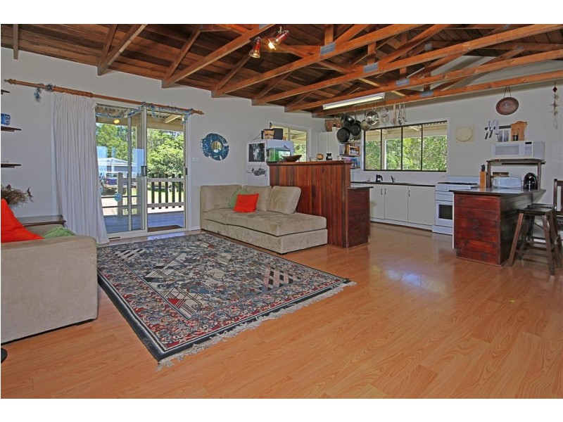 380 Phyliss Price Drive, Moruya NSW 2537