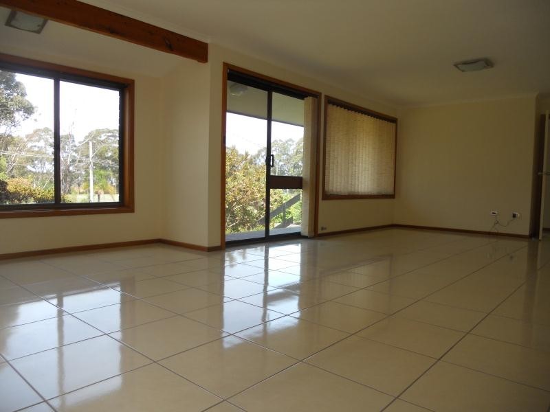 612 Beach Road SURF BEACH, Surf Beach NSW 2536