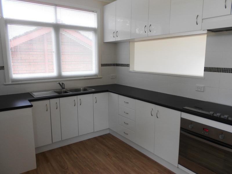 82 Vista Avenue, Batemans Bay NSW 2536