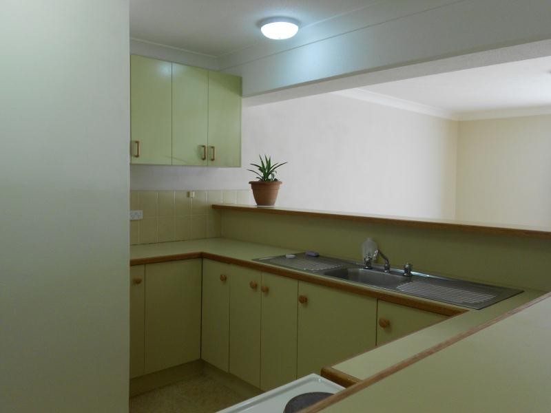 8/692 Beach Road, Surf Beach NSW 2536