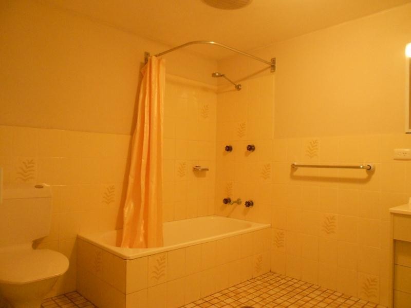 8/692 Beach Road, Surf Beach NSW 2536