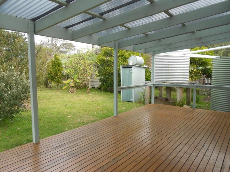 40 Lakeside Drive DURRAS, South Durras NSW 2536