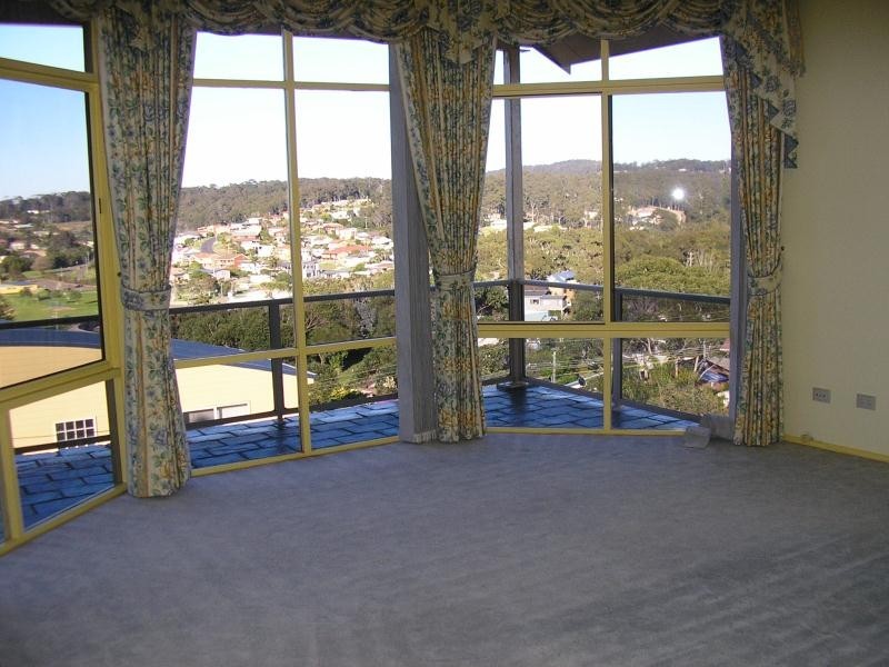 70 Tallawang Crescent, Malua Bay NSW 2536