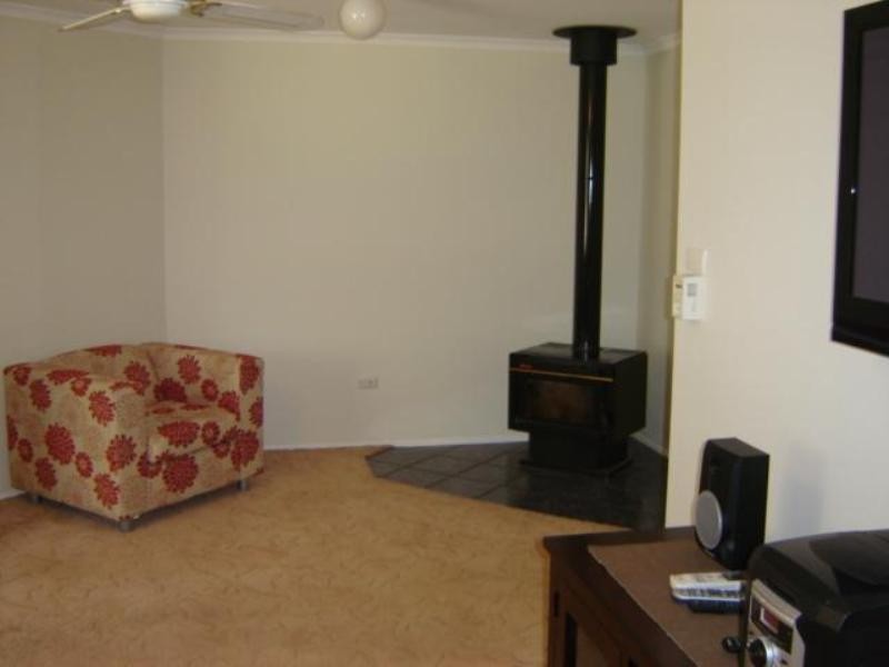 62 Maloneys Drive, Maloneys Beach NSW 2536