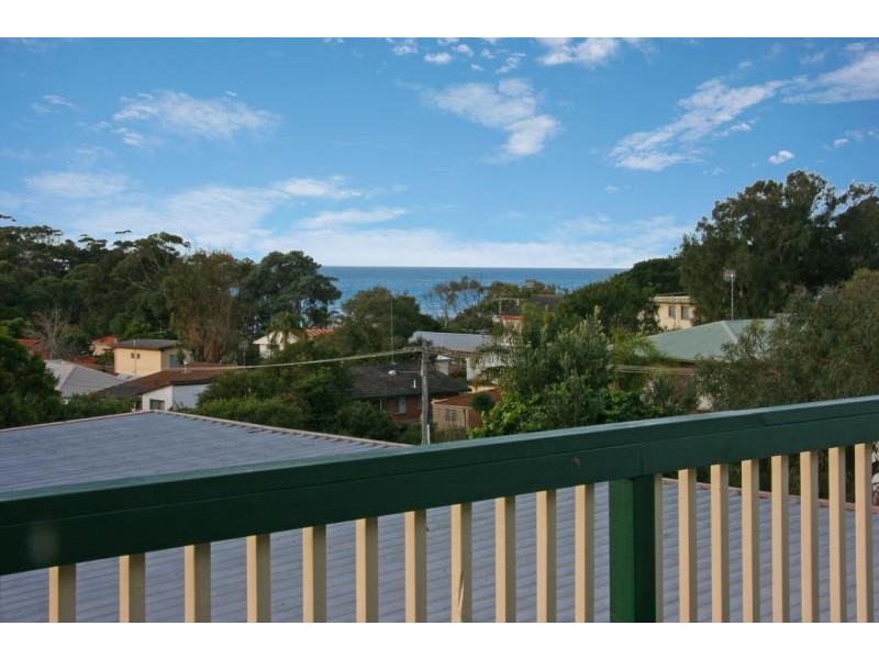 11 Binda Avenue, Malua Bay NSW 2536