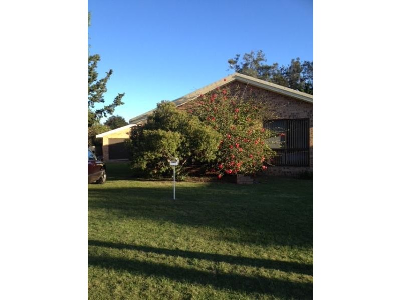 5 Eugenie Place, Maloneys Beach NSW 2536