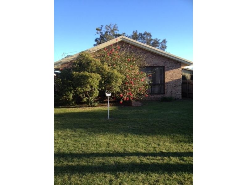 5 Eugenie Place, Maloneys Beach NSW 2536