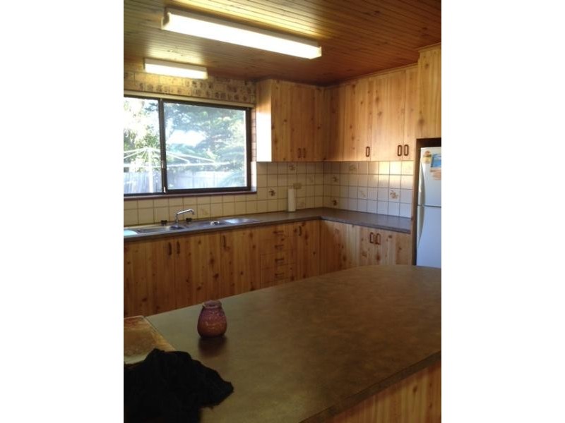 5 Eugenie Place, Maloneys Beach NSW 2536