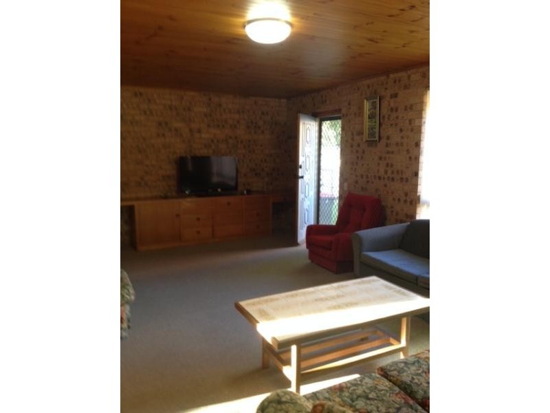 5 Eugenie Place, Maloneys Beach NSW 2536