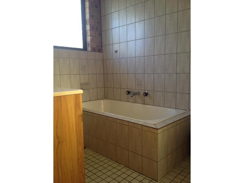 5 Eugenie Place, Maloneys Beach NSW 2536