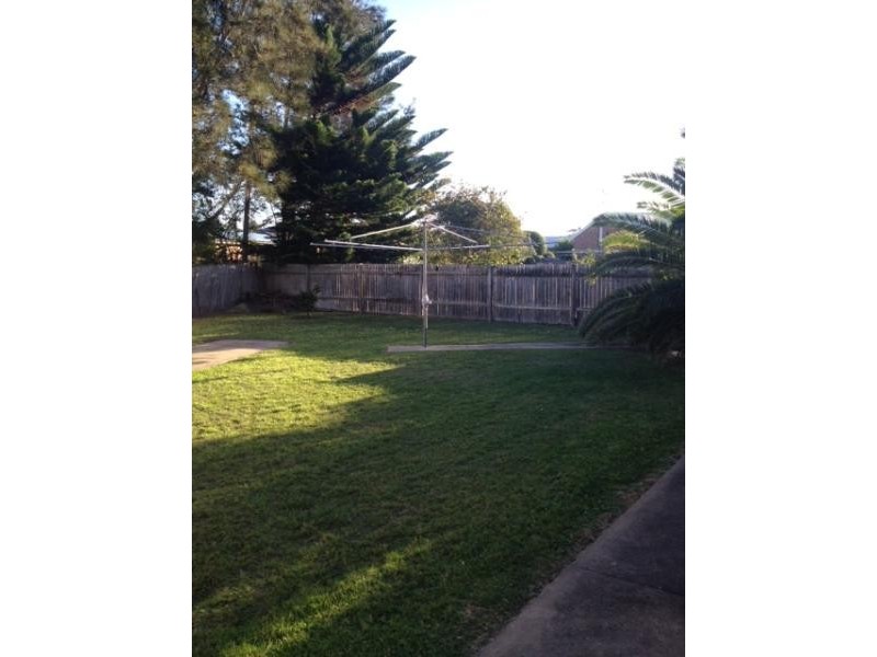 5 Eugenie Place, Maloneys Beach NSW 2536