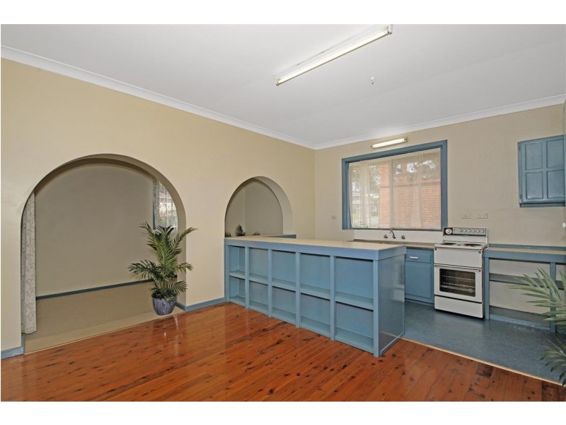 24 Wallarah Street, Surfside NSW 2536