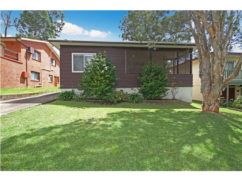 24 Wallarah Street, Surfside NSW 2536