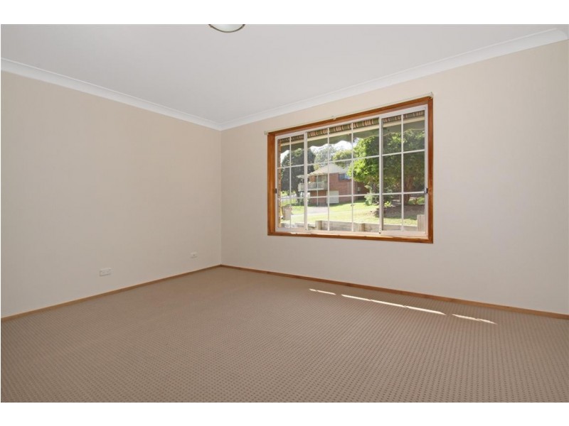 61 Ocean Avenue, Surf Beach NSW 2536