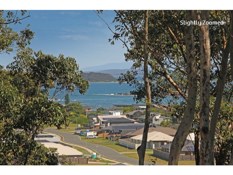 69 Forest Parade, Tomakin NSW 2537