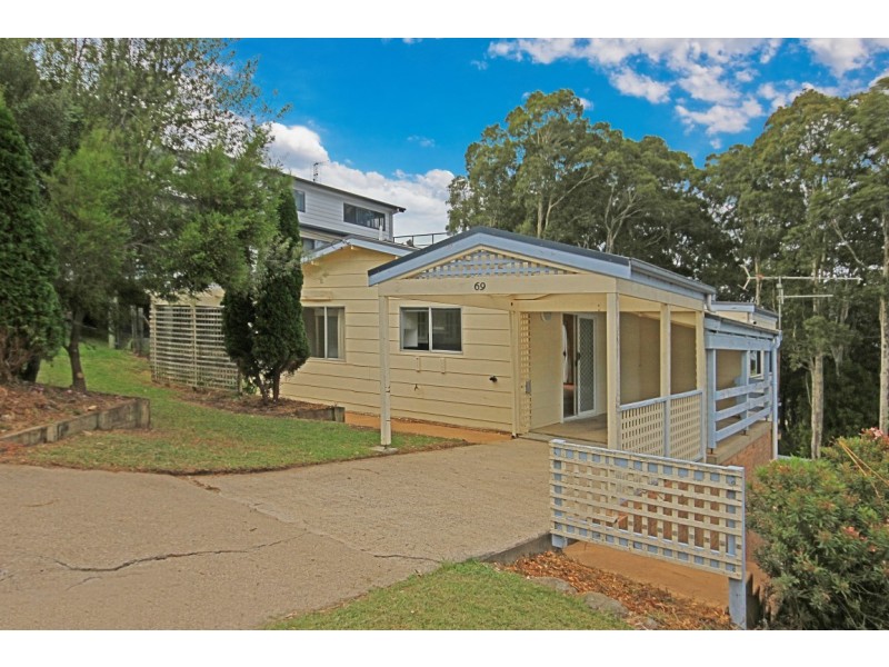 69 Forest Parade, Tomakin NSW 2537