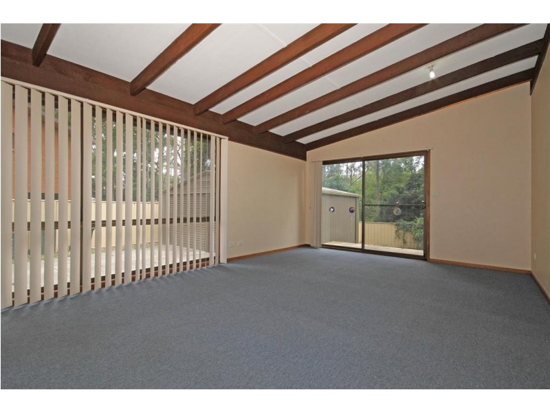 9 Flinders Way, Surf Beach NSW 2536