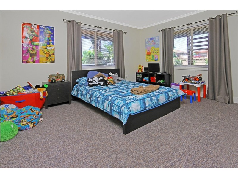 42 Heron Road, Catalina NSW 2536