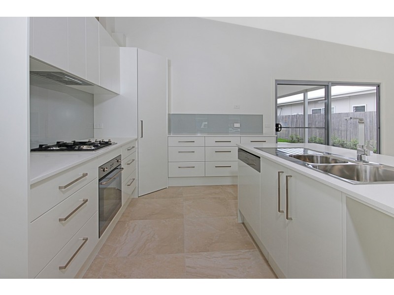 80 Heath Street, Broulee NSW 2537