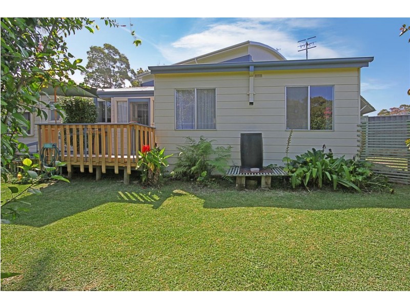 261 Beach Road, Denhams Beach NSW 2536