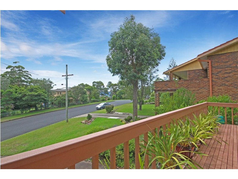 13 Wimbie Street, Surf Beach NSW 2536