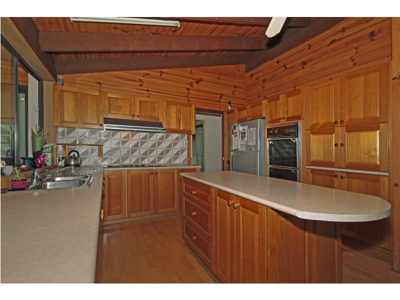 13 Wimbie Street, Surf Beach NSW 2536