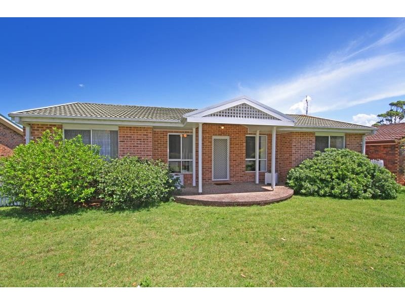 86 Maloneys Drive, Maloneys Beach NSW 2536