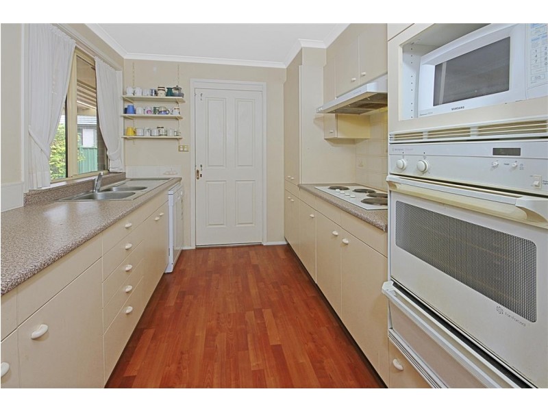 31 Belbowrie Parade, Maloneys Beach NSW 2536