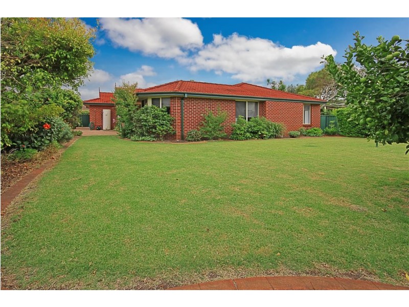 31 Belbowrie Parade, Maloneys Beach NSW 2536