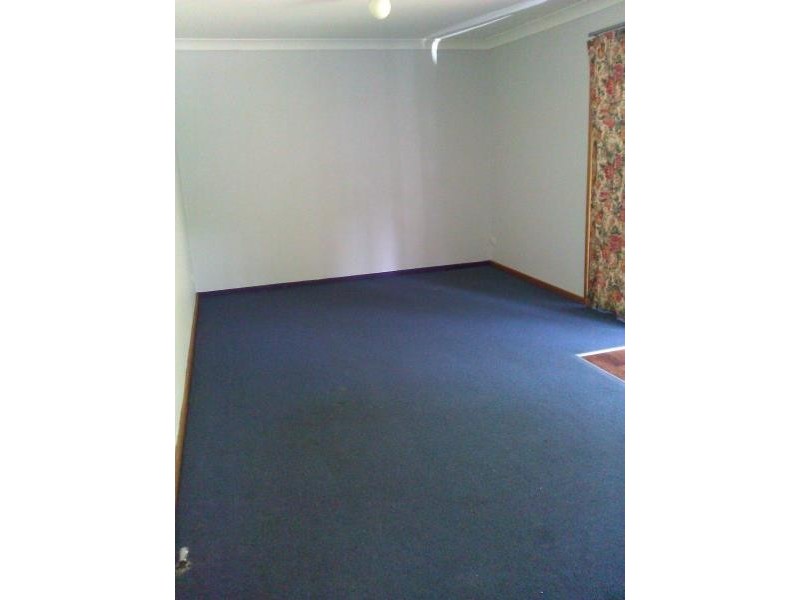 2/15 Crown Street, Batemans Bay NSW 2536