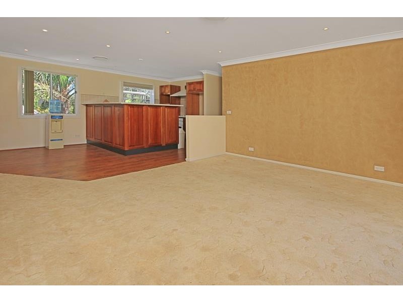 18 Hibiscus Close, Maloneys Beach NSW 2536