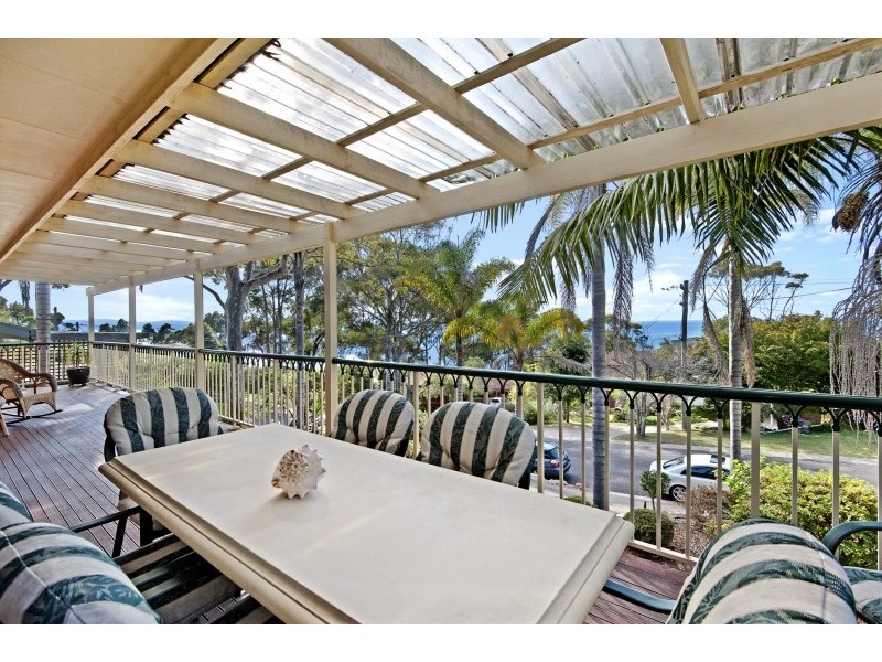26 Burrawang Crescent, Sunshine Bay NSW 2536